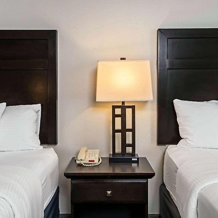 La Quinta By Wyndham Brookshire West Katy Hotel Exterior foto