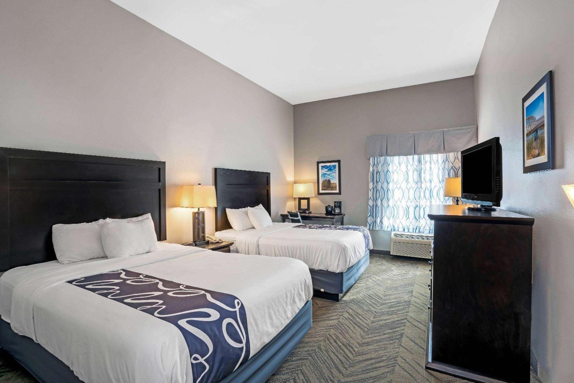 La Quinta By Wyndham Brookshire West Katy Hotel Exterior foto